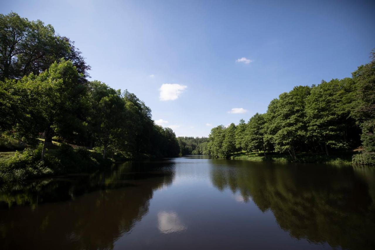 Chateau Du Pont D'Oye Habay-la-Neuve Esterno foto