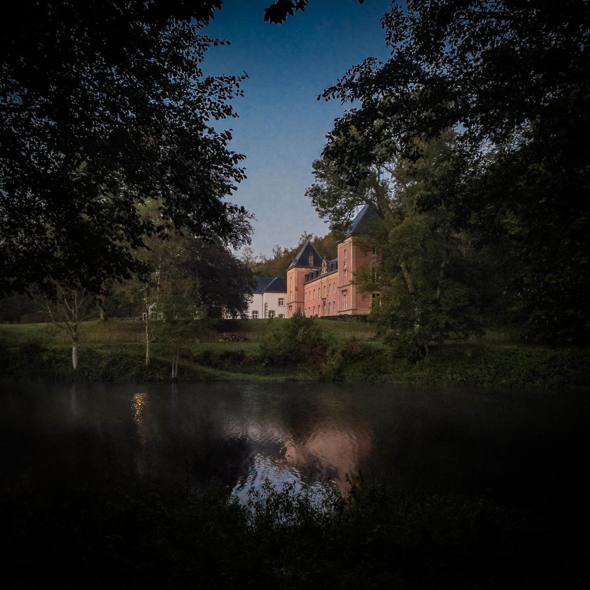 Chateau Du Pont D'Oye Habay-la-Neuve Esterno foto